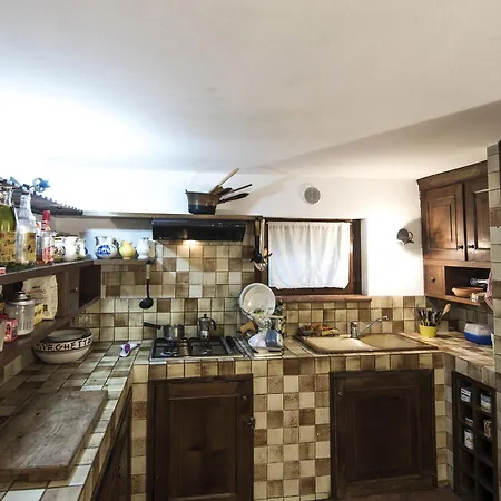 Nyaraló Casa Con Giardino E Vista